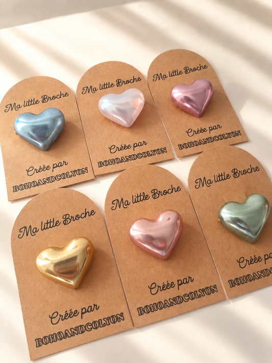"Ma little Broche" - Broche Cœur Irisée en Résine – Fait Main